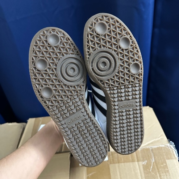 Adidas Samba White and Black Sneakers - Picture 6 of 7